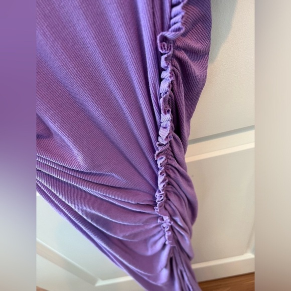 Atlein Ruched Rib Sheath - Picture 10 of 16